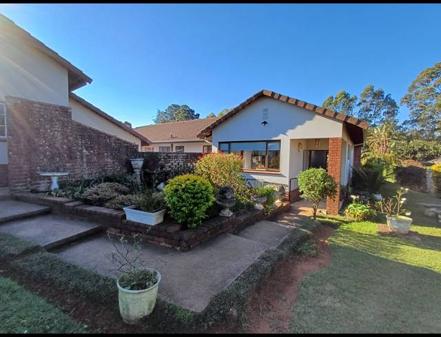 3 BEDROOM SIMPLEX TO LET IN HILTON CENTRAL